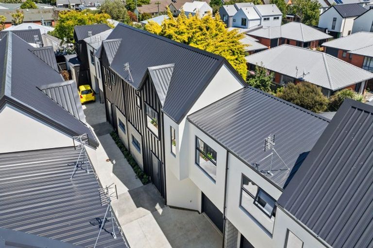 Photo of property in 2/24 Southey Street, Sydenham, Christchurch, 8023