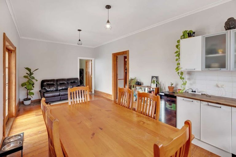 Photo of property in 13 East Street, Feilding, 4702