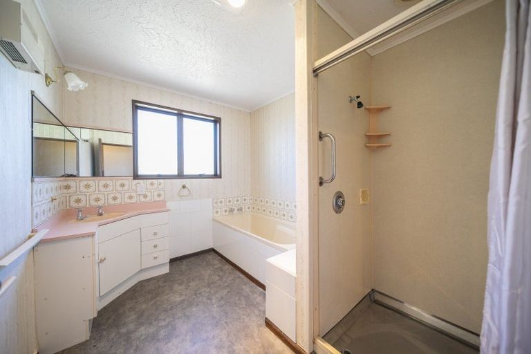 Photo of property in 64 Luxmore Drive, Te Anau, 9600