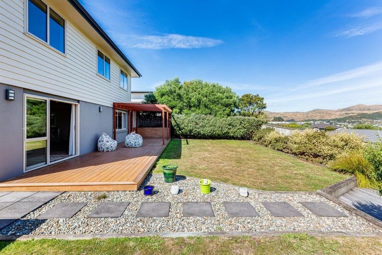 Photo of property in 85 Aotea Drive, Aotea, Porirua, 5024