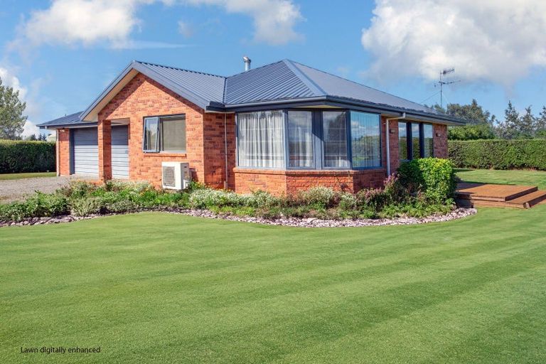 Photo of property in 46 Lucks Road, Waimate, 7980
