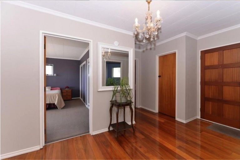 Photo of property in 108 Arapiki Road, Stoke, Nelson, 7011