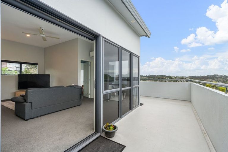 Photo of property in 62 Stanmore Bay Road, Stanmore Bay, Whangaparaoa, 0932