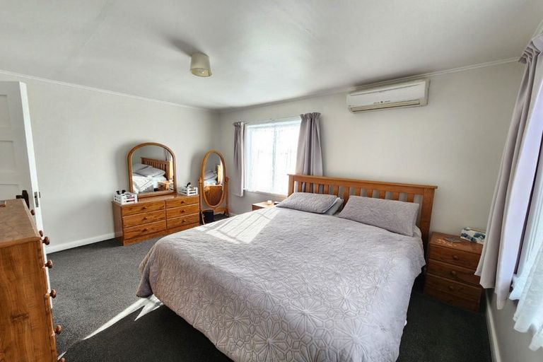 Photo of property in 13 Buchanan Road, Kingseat, Papakura, 2580