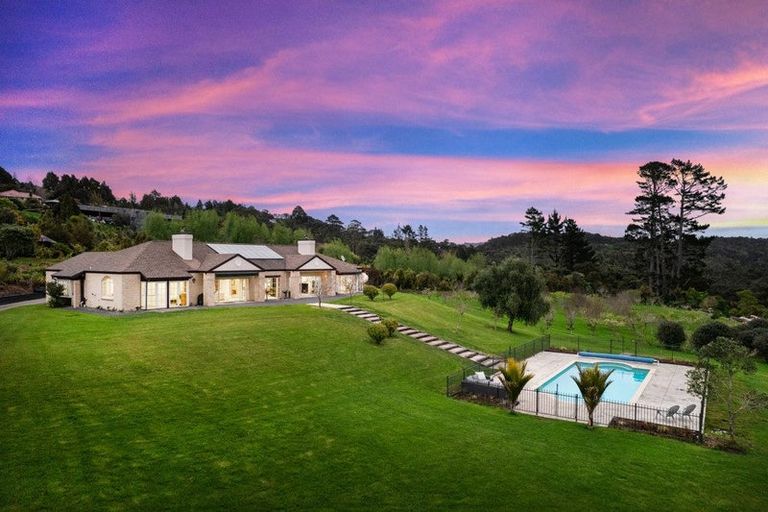 Photo of property in 177 Carter Road, Oratia, Auckland, 0604