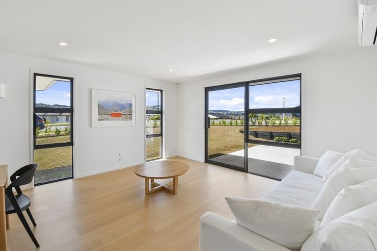 Photo of property in 83 Harriet Johnston Drive, Pokeno, 2402