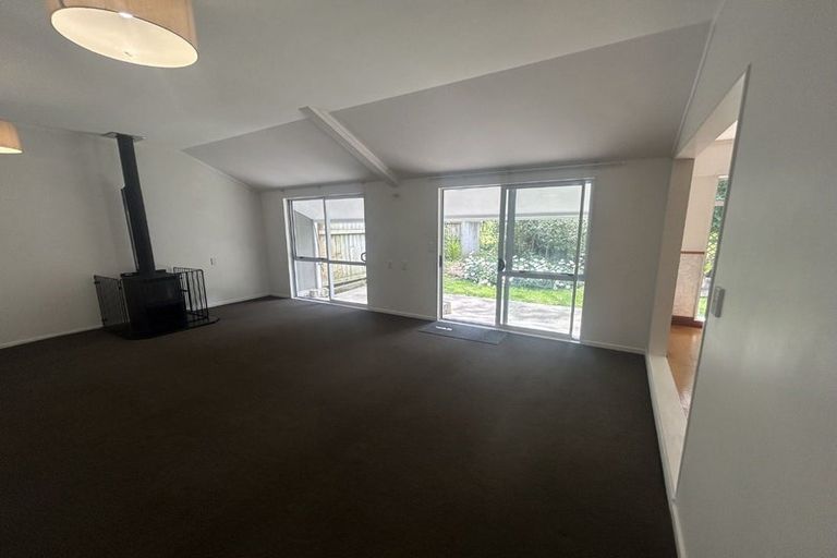 Photo of property in 13a Dunstan Street, Otaki, 5512