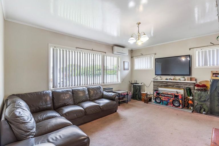 Photo of property in 38 Cheviot Street, Mangere East, Auckland, 2024