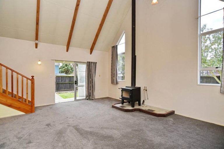 Photo of property in 9 Edward Street, Rangiora, 7400