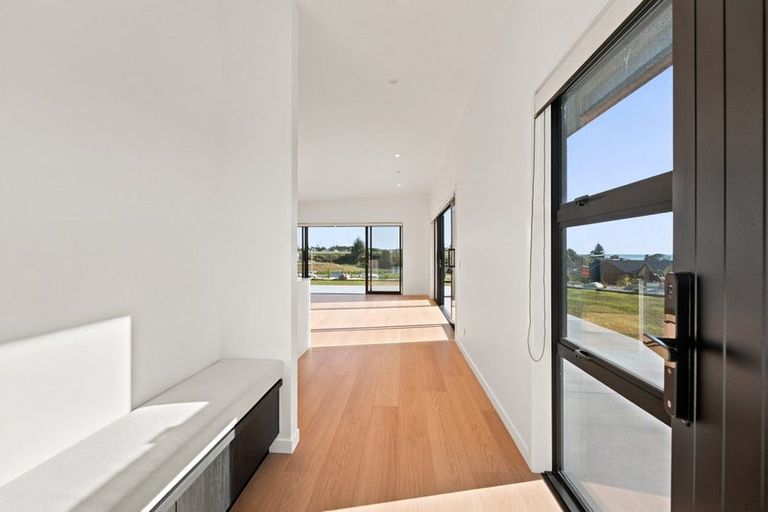 Photo of property in 13b Cunningham Lane, Kaitake, Oakura, 4374