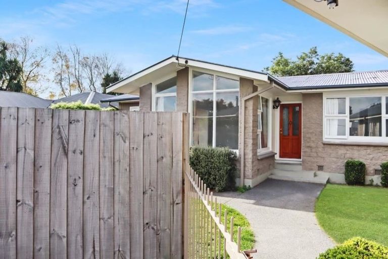 Photo of property in 66 Staveley Street, Avonhead, Christchurch, 8042