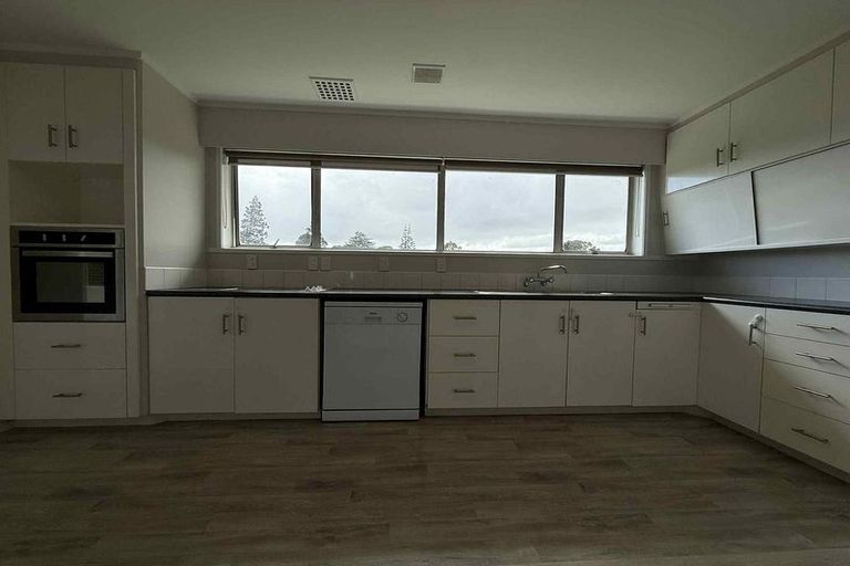 Photo of property in 29 Omana Road, Papatoetoe, Auckland, 2025