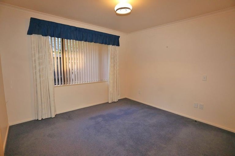 Photo of property in 37a Briarmont Street, Avondale, Christchurch, 8061