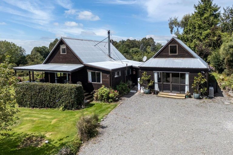 Photo of property in 33 Kalaugher Road, Geraldine Downs, Geraldine, 7991