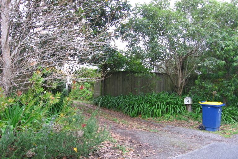 Photo of property in 14 Austin Road, Greenhithe, Auckland, 0632
