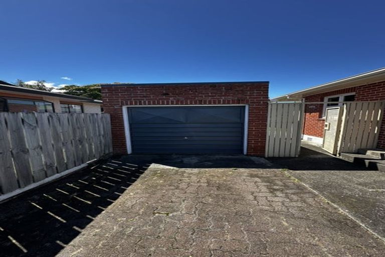 Photo of property in 22 Stanley Street, Levin, 5510