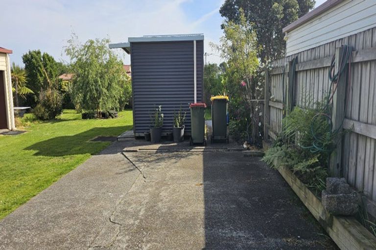 Photo of property in 169 Egmont Street, Patea, 4520