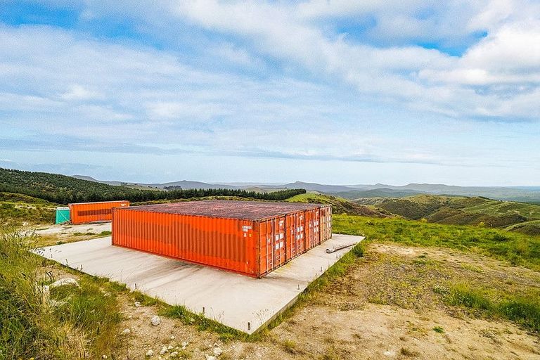 Photo of property in 550 Mount Watkin Road, Flag Swamp, Waikouaiti, 9472