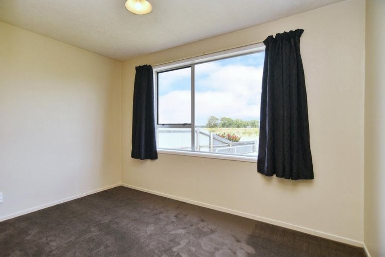 Photo of property in 12 Rangiora Woodend Road, Woodend, 7610