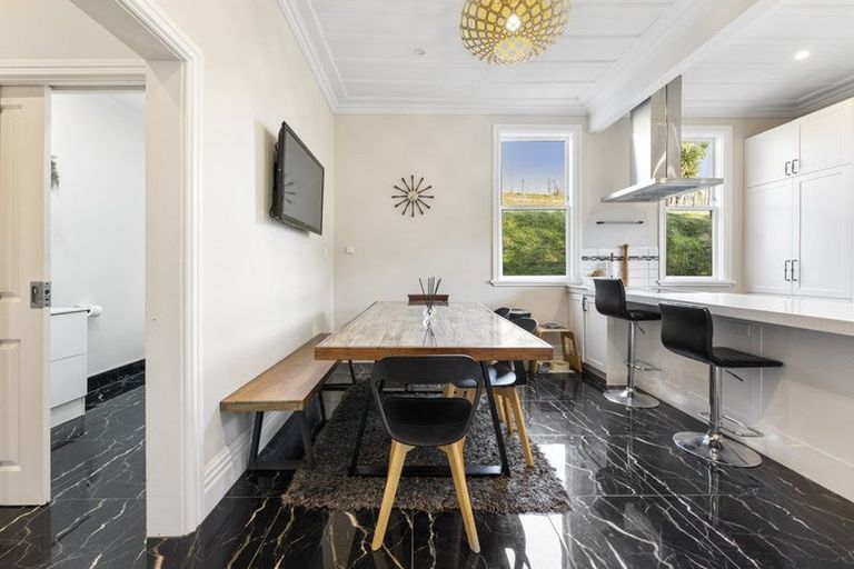 Photo of property in 12 Shirley Lane, Sawyers Bay, 9023