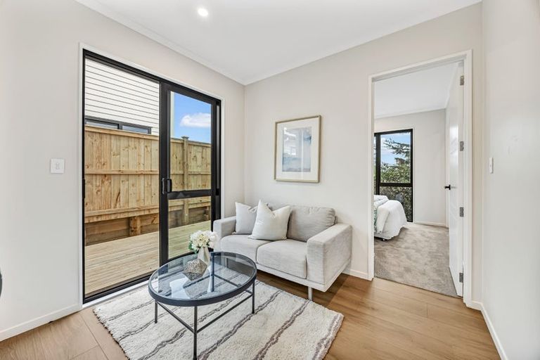 Photo of property in 21 Puia Street, Papatoetoe, 2025