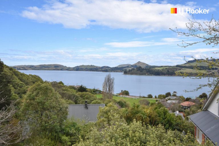 Photo of property in 16 Tui Street, Saint Leonards, Dunedin, 9022