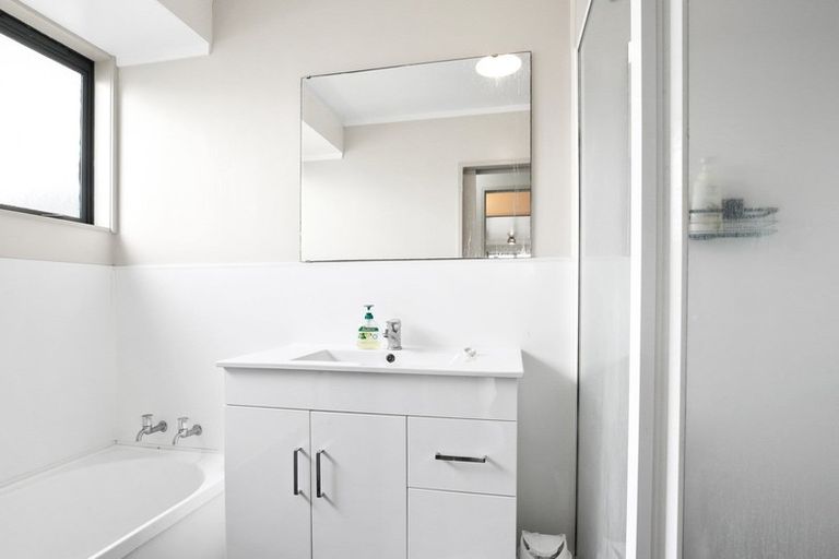 Photo of property in 1 Penney Green, Nawton, Hamilton, 3200