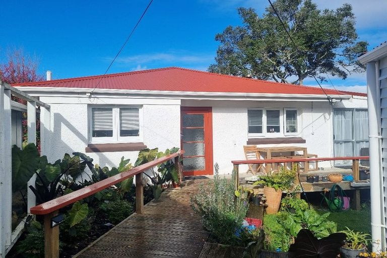 Photo of property in 18 Tanekaha Drive, Parahaki, Whangarei, 0112