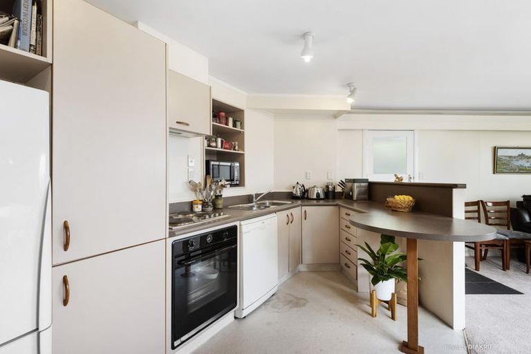 Photo of property in 85a Seatoun Heights Road, Seatoun, Wellington, 6022