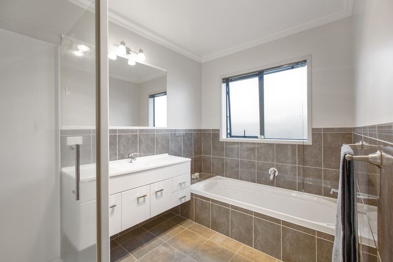 Photo of property in 1 Quail Court, Pyes Pa, Tauranga, 3112