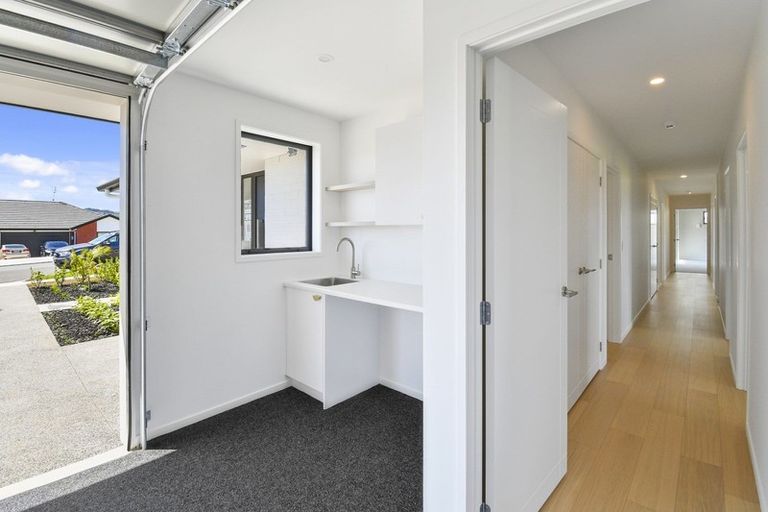 Photo of property in 83 Harriet Johnston Drive, Pokeno, 2402