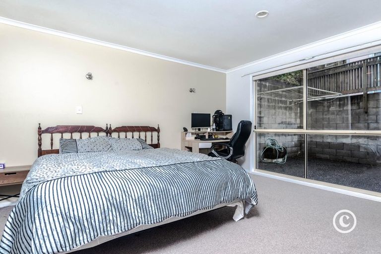 Photo of property in 60e Woodland Road, Johnsonville, Wellington, 6037