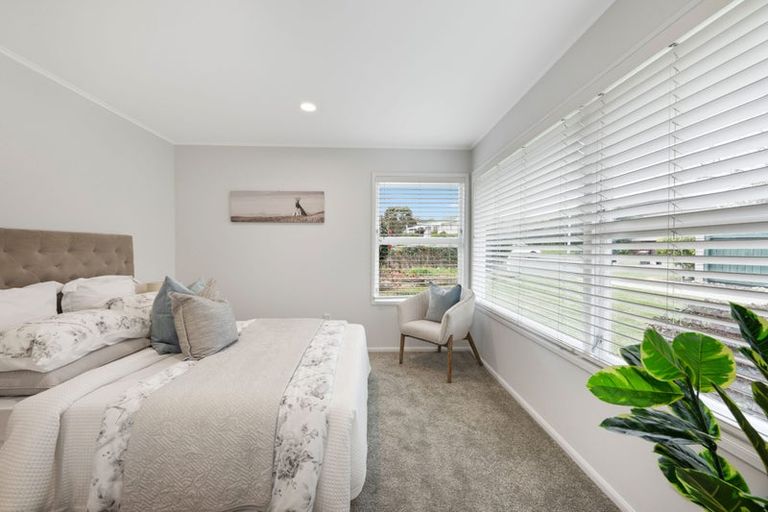 Photo of property in 9 Yacht Place, Bucklands Beach, Auckland, 2012