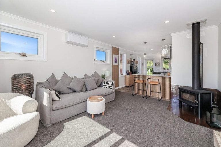 Photo of property in 5 Church Hill Road, Green Island, Dunedin, 9018