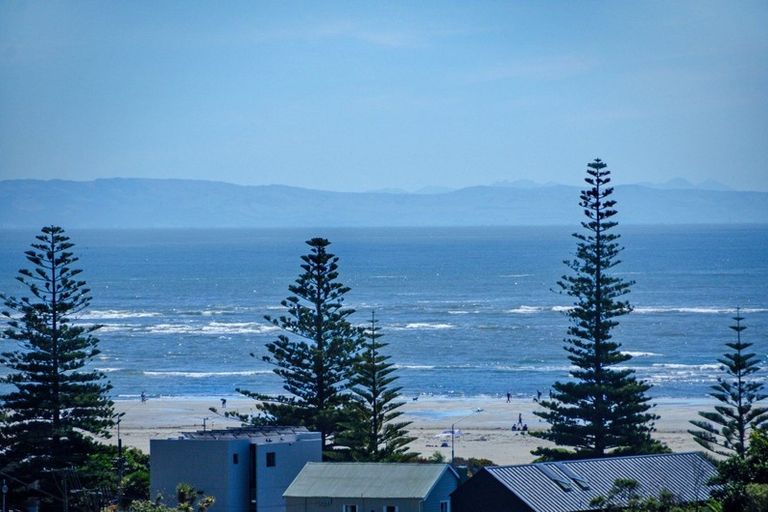 Photo of property in 50 Richmond Hill Road, Richmond Hill, Christchurch, 8081