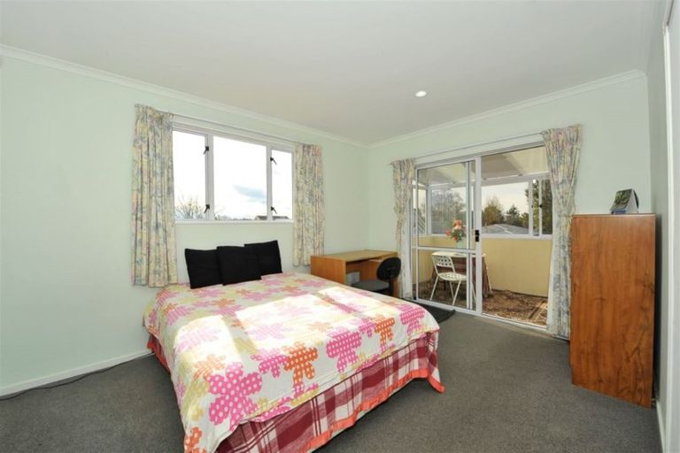 Photo of property in 2/16 Tika Street, Riccarton, Christchurch, 8041
