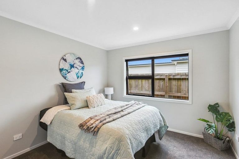 Photo of property in 35 Gallipoli Place, Paraparaumu, 5032