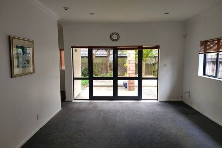 Photo of property in 404a East Tamaki Road, East Tamaki, Auckland, 2013