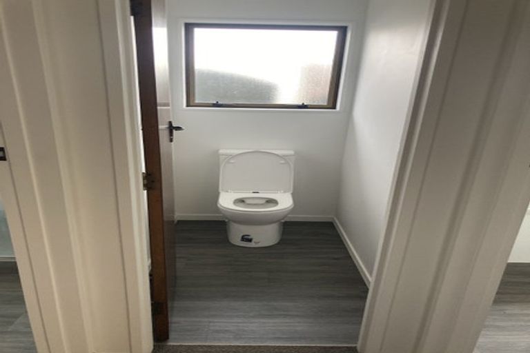 Photo of property in 8b George Street, Lower Vogeltown, New Plymouth, 4310