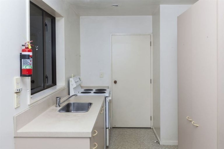 Photo of property in 1/6 Oakhurst Place, Russley, Christchurch, 8042