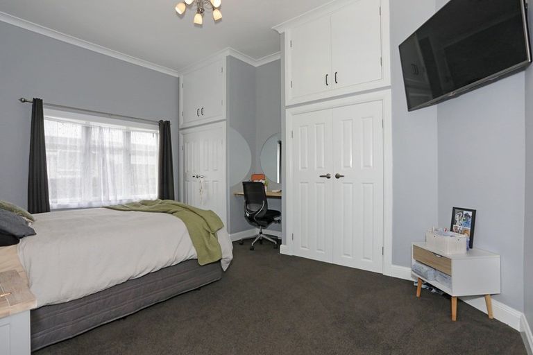 Photo of property in 6 A'court Street, Sanson, 4817