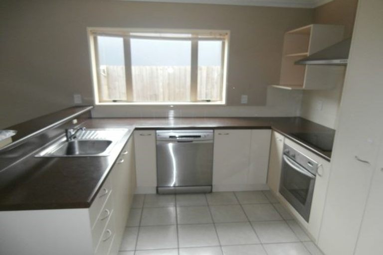 Photo of property in 42d Picton Avenue, Riccarton, Christchurch, 8011