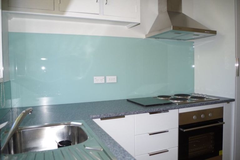 Photo of property in 2/9 Allard Street, Edgeware, Christchurch, 8013