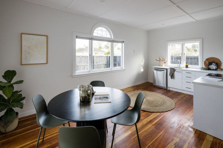 Photo of property in 74 Rimu Street, Maeroa, Hamilton, 3200