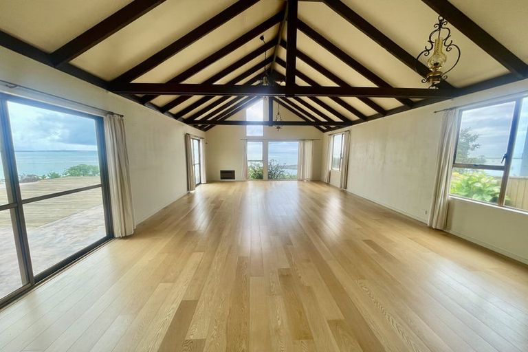 Photo of property in 14 The Cliffs, Britannia Heights, Nelson, 7010