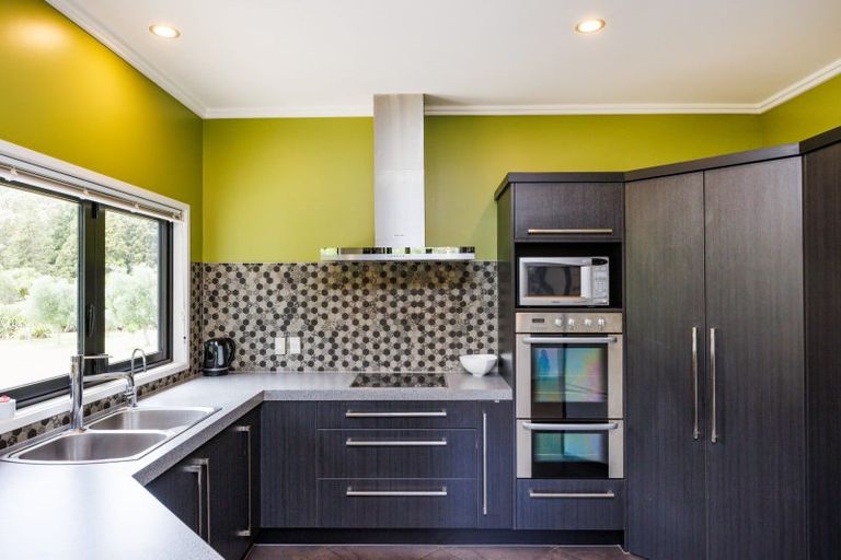 Photo of property in 50 Kingsdale Park Drive, Aokautere, Palmerston North, 4471