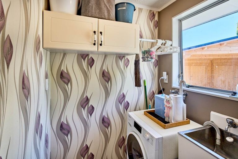 Photo of property in 33 Maclaren Street, Maymorn, Upper Hutt, 5018