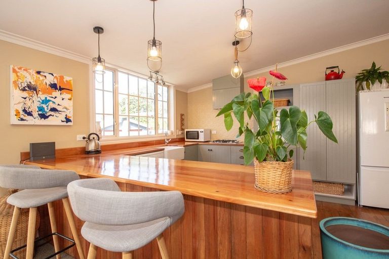 Photo of property in 157 Peel Street, Westport, 7825