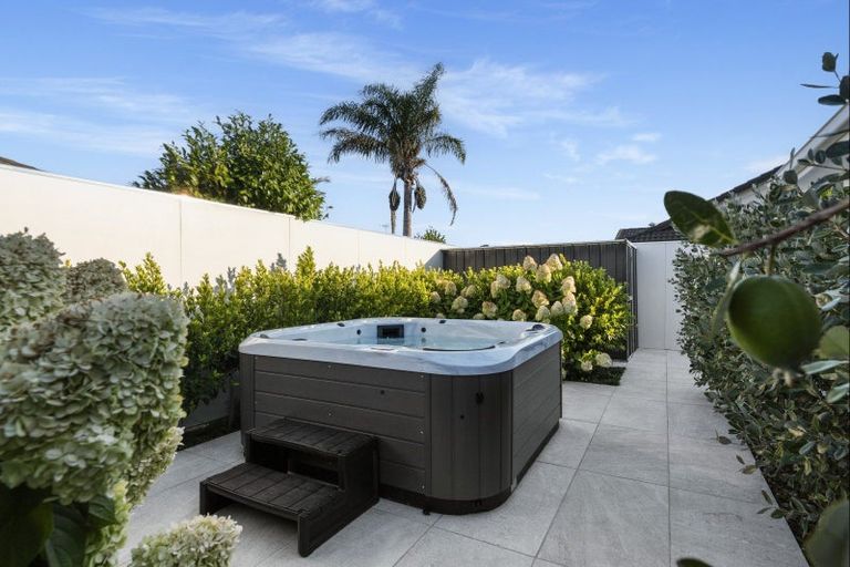 Photo of property in 19 Popata Close, Papamoa Beach, Papamoa, 3118