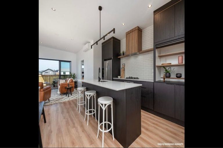 Photo of property in 30 Sands Road, Glenbervie, 0173